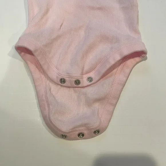 GAP Baby Henley Bodysuit in Light Pink Size 3-6 months - Picture 6 of 8